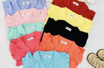 [🆕🇻🇳]  HPT KIDS STORE – Quần Áo trẻ em tận xưởng..Chuyên Sỉ lẽ Số lượng 😎❤️️⭐️  Pizama mới đây khách ơi , sét bộ trơn cho bé yêu
Hoàn toàn 100% cotton mềm mịn, thấm hút tốt, vải xuất bao giặt máy, đường may chuẩn.
size : 1-8; 8-25 , shares-1✔️ , likes-3❤️️ , date-2023-07-20 18:49:06🇻🇳🇻🇳🇻🇳📰🆕