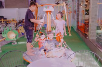 [☕️🇻🇳] Coffee Red 🥤 Top1Coffee ☕️ “Trẻ em vui chơi miễn phí tại Red Coffee – Nơi lý tưởng cho gia đình”Red không chỉ là nơi thưởng thức đa dạng các loại đồ ăn,  , shares-0✔️ , likes-6❤️️ , date-2023-08-24 21:00:05🇻🇳🇻🇳🇻🇳📰🆕