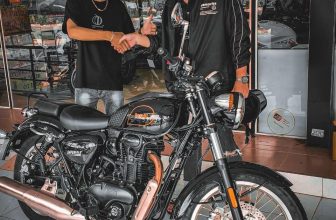 [🆕🇻🇳] Benelli HCM giới thiệu sản phẩm, tư vấn sử dụng, sửa chữa, bảo hành xe Benelli 🚗 Top1Go 🏍️  #Góc_Giao_Xe
Benelli VN trân trọng bàn giao xe
Benelli Imperiale400 cực chất theo anh xịn xò về Q8Xin chân thành cảm ơn anh! Chúc anh/chị nhiều sức kho , shares-0✔️ , likes-39❤️️ , date-2023-08-30 06:23:38🇻🇳🇻🇳🇻🇳📰🆕