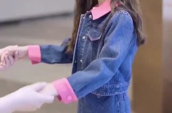 [🆕🇻🇳] Susu Kids – Thời trang trẻ em 🧑‍🧒❤️️👶⭐️ KHÔNG CẦN HÀNG HIỆU – BÉ VẪN SÀNH ĐIỆU
———————-
SET jean 3 món siêu xinh cho bé từ 9kg – 40kg
Chất vải bò mềm, co giãn, chuẩn form dáng
B , shares-14✔️ , likes-1K❤️️ , date-2023-09-11 01:22:06🇻🇳🇻🇳🇻🇳📰🆕