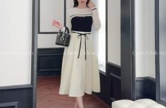 [🆕🇻🇳] CurvyQ – THỜI TRANG NỮ THIẾT KẾ 👕 Top1Fashion 👗  𝐁𝐞𝐬𝐭 𝐜𝐡𝐨𝐢𝐜𝐞 𝐟𝐨𝐫 𝐇𝐨𝐥𝐢𝐝𝐚𝐲 𝐩𝐚𝐫𝐭𝐲 – 𝐒𝐀𝐋𝐄 𝐮𝐩𝐭𝐨 𝟑𝟎% Nhẹ nhàng tiểu thư với thiết kế áo viền bèo phối ruy băng, kết hợp cùng chân váy xếp ly midi thanh lịch, mang , shares-0✔️ , likes-0❤️️ , date-2023-11-09 00:28:56🇻🇳🇻🇳🇻🇳📰🆕