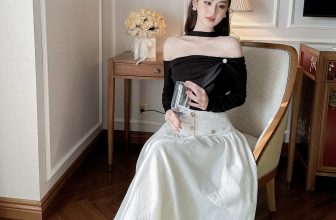 [🆕🇻🇳] CurvyQ – THỜI TRANG NỮ THIẾT KẾ 👕 Top1Fashion 👗  “𝑻𝒉𝒆 𝒃𝒆𝒔𝒕 𝒄𝒐𝒍𝒐𝒓 𝒊𝒏 𝒕𝒉𝒆 𝒘𝒉𝒐𝒍𝒆 𝒘𝒐𝒓𝒍𝒅 í 𝒕𝒉𝒆 𝒐𝒏𝒆 𝒕𝒉𝒂𝒕 𝒍𝒐𝒐𝒌𝒔 𝒈𝒐𝒐𝒅 𝒐𝒏 𝒚𝒐𝒖”
Hi các nàng xinh đẹp! CurvyQ lại cho ra mẫu mới đây. In bốc ngay CurvyQ nhá
Size: S/M , shares-4✔️ , likes-42❤️️ , date-2023-10-14 21:29:02🇻🇳🇻🇳🇻🇳📰🆕