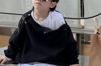 [🆕🇻🇳] BABYBUYvip – chuyên giày dép – quần áo cao cấp cho bé yêu 🧑‍🧒❤️️👶⭐️ NEW Autumn-winter collection
HÀNG CÓ SẴN
Hay hơn order là hàng có sẵn số lượng nên nhỡ không vừa còn đổi size đổi mẫu ạ
Đồ thu-đông đằng nào mẹ cx phải mu , shares-1✔️ , likes-15❤️️ , date-2023-10-18 21:53:14🇻🇳🇻🇳🇻🇳📰🆕