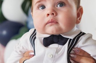 [🆕🇻🇳] Bishop-Chuyên hàng hiệu UK có sẵn cho bé 🧑‍🧒❤️️👶⭐️ Các mẫu bodysuit công tử mặc đầy tháng nhà nextt cho bé siêu xinh ạ
chất vải mềm bé mặc thoải mái có cúc cài tiện lợi
hãng còn đầy đủ sz
0-3m 3-6m 6-9 , shares-0✔️ , likes-0❤️️ , date-2023-11-01 14:55:18🇻🇳🇻🇳🇻🇳📰🆕