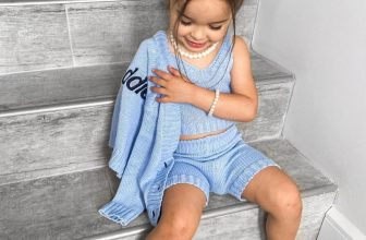 [🆕🇻🇳] Bishop-Chuyên hàng hiệu UK có sẵn cho bé 🧑‍🧒❤️️👶⭐️ Em còn set novakid này cho bé gái
Mặc thời tiết này hợp lắm luôn a
E sẵn set 3 món sz 3y — giá sale 65% siêu hời a
, shares-0✔️ , likes-0❤️️ , date-2023-11-07 15:47:01🇻🇳🇻🇳🇻🇳📰🆕