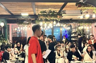 [☕️🇻🇳] PINK Cafe 37 Nguyễn Văn Huyên 🥤 Top1Coffee ☕️ Tối thứ 7 thật tuyệt vời   𝐏𝐢𝐧𝐤 𝐂𝐚𝐟𝐞́: Tầng 8-9/ 37 Nguyễn Văn Huyên, Cầu Giấy, Hà Nội.
Hotline: 0916069191
#PinkCafé
#The_tast , shares-0✔️ , likes-10❤️️ , date-2023-11-25 14:34:53🇻🇳🇻🇳🇻🇳📰🆕