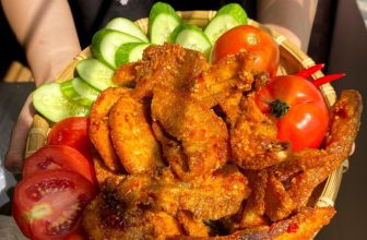 [🆕🇻🇳] Khô Bò Đặc Sản Củ Chi 🍔 Top1Food 🍜 Menu Ăn Vặt Giòn Tan – Thử Là G.h.i.ề.n
Là tín đồ sành ăn bạn không thể bỏ qua những món ăn vặt hấp dẫn này
• Ba rọi mắm tỏi 250k/hũ 450g
• Tóp mỡ mắm tỏi  , shares-0✔️ , likes-7❤️️ , date-2023-12-16 17:52:57🇻🇳🇻🇳🇻🇳📰🆕