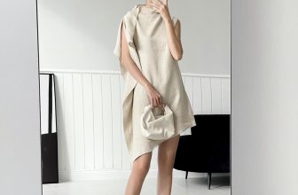 [🆕🇻🇳] OnmeLocal – 𝐒𝐨𝐦𝐞𝐭𝐡𝐢𝐧𝐠 𝐀𝐛𝐨𝐮𝐭 𝐋𝐢𝐧𝐞𝐧 𝐁𝐲 𝐎𝐍𝐌𝐄 – 𝐃𝐞𝐬𝐢𝐠𝐧 𝐈𝐧 𝐁𝐢𝐧𝐡 𝐃𝐮𝐨𝐧𝐠,𝐕𝐢𝐞𝐭𝐧𝐚𝐦 👕 Top1Fashion 👗  𝐋𝐈𝐍𝐄𝐍 𝐃𝐑𝐄𝐒𝐒- 𝐈𝐕𝐘 𝐃𝐑𝐄𝐒𝐒 𝐁𝐘 𝐎𝐍𝐌𝐄Không cần sắc màu rực rỡ, một tone trung tính cho mùa lễ hội vẫn gây thu hút trong mọi bữa tiệc.Ivy Dress với chất liệu 1 , shares-25✔️ , likes-71❤️️ , date-2023-12-15 20:07:34🇻🇳🇻🇳🇻🇳📰🆕