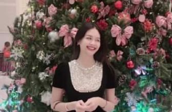 [🆕🇻🇳] P.H.Eberlly customers will be the most delicate girls 👕 Top1Fashion 👗  𝑻𝒉𝒂𝒏𝒌𝒔 𝑴𝒓𝒔.𝑴𝒂𝒏 𝑵𝒉𝒊 for choosing 𝑪𝒉𝒍𝒐𝒆 𝑩𝒍𝒊𝒏𝒈 𝑫𝒓𝒆𝒔𝒔     #PHEberllyVN
, shares-392✔️ , likes-67K❤️️ , date-2023-12-22 01:01:42🇻🇳🇻🇳🇻🇳📰🆕