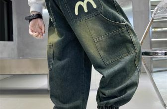 [🆕🇻🇳] Bon Bon Kids – Thời Trang Nhí 🧑‍🧒❤️️👶⭐️ 𝑸𝑼𝑨̂̀𝑵 𝑱𝑬𝑨𝑵 𝑪𝑯𝑶 𝑩𝑬́ 𝑻𝑹𝑨𝑰
– Thiết kế túi ĐỘC ĐÁO, tạo điểm nhấn phong cách
Form rộng rãi giúp bé thoải mái vận động mà không sợ nóng Form lên dáng đẹp mê  , shares-1✔️ , likes-4❤️️ , date-2024-01-02 16:19:09🇻🇳🇻🇳🇻🇳📰🆕