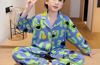 [🆕🇻🇳] SUMO. Kids -Thời trang trẻ em 🧑‍🧒❤️️👶⭐️ Đẹp vậy mà còn lẻ size
Sale nốt  135k/bộ
Full size 10-51kg
, shares-4✔️ , likes-42❤️️ , date-2024-01-06 18:33:06🇻🇳🇻🇳🇻🇳📰🆕