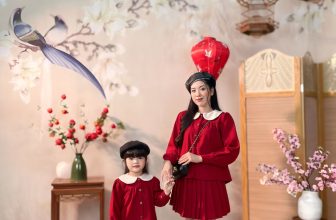 [🆕🇻🇳] S.A.N Store – THỜI TRANG MẸ BÉ & GIA ĐÌNH 👕 Top1Fashion 👗  Tết đến gần lắm rồi mẹ ơi…
Hàng có sẵn mẹ đặt trước cho bé yêu để tết có đồ xinh mặc nè. Tông màu đỏ khởi đầu cho năm mới nhiều may mắn, thiết kế dáng  , shares-25✔️ , likes-18K❤️️ , date-2024-01-02 00:41:35🇻🇳🇻🇳🇻🇳📰🆕