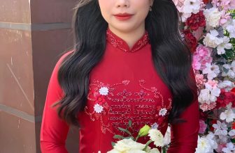 [🆕🇻🇳] Lê Tâm Wedding Quảng Bình 🤵🏻 Top1Wedding 👰🏻  Makeup tone đỏ hồng cho cô dâu mặc áo dài đỏ ngày đính hôn.
, shares-0✔️ , likes-2❤️️ , date-2024-01-07 15:12:14🇻🇳🇻🇳🇻🇳📰🆕
