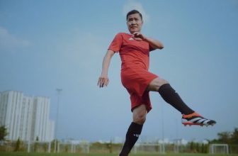 [🆕🇻🇳] Adidas Việt Nam👕 Top1Fashion 👗  “Tôi vẫn còn nhớ đôi giày 3 sọc kẻ, 13 móng đen tuyền, đôi giày đã cùng tôi chinh chiến oanh tạc khắp các đấu trường trong nước cũng như quốc tế”adidas , shares-38✔️ , likes-38K❤️️ , date-2024-01-16 17:16:36🇻🇳🇻🇳🇻🇳📰🆕