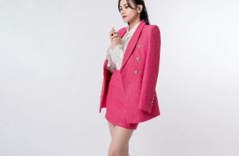 [🆕🇻🇳] Chemise by Zizichan – Vest, Blazer thiết kế được may thủ công 👕 Top1Fashion 👗  Một thiết kế sang trọng – tinh tế hoà quyện với màu sắc ngọt ngào được trang trí bằng những phụ kiện lấp lánh  mang đến cho nàng một diện mạo nổi bật & , shares-0✔️ , likes-22❤️️ , date-2024-03-20 02:21:02🇻🇳🇻🇳🇻🇳📰🆕