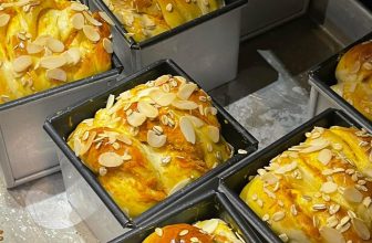 [☕️🇻🇳] Coffee TALK 🥤 Top1Coffee ☕️ Không nấu chè nữa nên cả nhà chống đói bánh bao nha : xịn hơn thời cửa lò xưa luôn. mỳ trứng muối ruốc bông
Trà đào cam sả
Kẹo  , shares-0✔️ , likes-2❤️️ , date-2024-01-31 20:18:19🇻🇳🇻🇳🇻🇳📰🆕