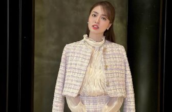 [🆕🇻🇳] FERYA – “Style is way to say who you are without having to speak” 👕 Top1Fashion 👗  𝗝𝗨𝗟𝗜𝗔 𝗦𝗘𝗧Tinh tế trong từng chi tiết nhỏ nhưng lại mang đến một tổng thể hoàn hảo và cuốn hút, 𝑱𝒖𝒍𝒊𝒂 𝒔𝒆𝒕 chính là một must have mà các quý cô cần có tron , shares-0✔️ , likes-7❤️️ , date-2024-02-03 15:50:36🇻🇳🇻🇳🇻🇳📰🆕