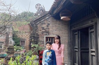 [🆕🇻🇳]  Phương Nguyễn Silk chuyên thiết kế áo dài trẻ em, áo dài mẹ & bé 🧑‍🧒❤️️👶⭐️ Những món quà đầu năm khách hàng gửi tặng
, shares-0✔️ , likes-13❤️️ , date-2024-02-18 15:45:42🇻🇳🇻🇳🇻🇳📰🆕