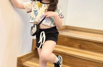 [🆕🇻🇳]  XOÀI BABY – Chuyên quần áo trẻ em Quảng Châu 🧑‍🧒❤️️👶⭐️ E về thêm sẵn. #89K/c ạ
￼ Xinh we gom 5-7ngày trả đơn
vòng #PANDORA cho pé sale off #70%
#89K___89K / chiếc siêuuuuu rẻ nà …
Size mini yêu cựcccc cho , shares-0✔️ , likes-6❤️️ , date-2024-02-28 14:36:42🇻🇳🇻🇳🇻🇳📰🆕