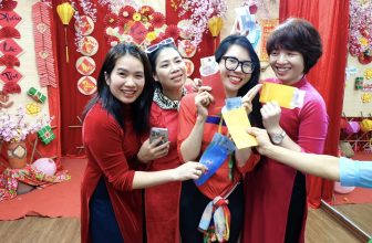 [🆕🇻🇳] Aerobic Zumba Yoga Huệ Sala Đông Anh 🧘 Top1Yoga 🧘 Hưởng ứng tuần lễ áo dài.  Chương trình ưu đãi giành cho tất cả các chị, em yêu thích Aerobic.  Dành tặng phí 70% cho xuất đăng ký giảm cân và kèm bữa ăn k , shares-0✔️ , likes-13❤️️ , date-2024-03-02 01:55:39🇻🇳🇻🇳🇻🇳📰🆕