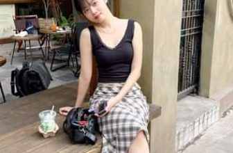 [🆕🇻🇳] LIBÉ – Quần áo (Thương hiệu) 👕 Top1Fashion 👗  Mê cái cách cô nàng @wynnocc phối #bestseller 𝗧𝗮𝗿𝘁𝗮𝗻 𝗠𝗶𝗱-𝗟𝗲𝗻𝗴𝘁𝗵 𝗦𝗸𝗶𝗿𝘁 với 3 chiếc top đa dạng thuộc New Arrivals của LIBÉ  Nếu bạn cũng là fan cứng của sự  , shares-0✔️ , likes-0❤️️ , date-2024-04-05 15:08:57🇻🇳🇻🇳🇻🇳📰🆕