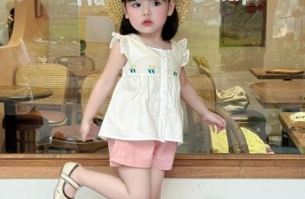 [🆕🇻🇳] Bắp Xinh Shop – Thời Trang Của Bé 🧑‍🧒❤️️👶⭐️ Shop e về bù hàng mẫu này rùi các Mom nhoaaaa
Hàng có sẵn tại các cơ sở ạh!
Size 1-6T
Giá 150k
Đừng ngại ib cho Shop e nha!!! HỆ THỐNG CỬA HÀNG BẮP XINH , shares-0✔️ , likes-5❤️️ , date-2024-03-27 19:51:00🇻🇳🇻🇳🇻🇳📰🆕