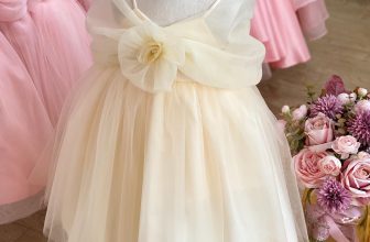 [🆕🇻🇳]  Váy Công Chúa – Miniberry  – Váy công chúa thiết kế chất liệu cao cấp, mềm mại cho bé gái 🧑‍🧒❤️️👶⭐️ Tone kem vani ngọt ngào ạ—————————
CAM KẾT ẢNH THẬT DO SHOP TỰ CHỤP
• Hotline : 0916.373.129 (iMess/Zalo)
• Vui Lòng Hẹn Shop Trước Khi Qua – Địa chỉ duy , shares-0✔️ , likes-3❤️️ , date-2024-03-29 21:11:35🇻🇳🇻🇳🇻🇳📰🆕