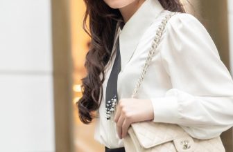 [🆕🇻🇳] Chemise by Zizichan – Vest, Blazer thiết kế được may thủ công 👕 Top1Fashion 👗   update các mẫu sơ mi mới về hàng dành cho các nàng mùa hè này
Đặc biệt ưu đãi cực lớn các nàng mua ngay kẻo lỡ
Mua 1 áo sơ mi giảm giá 10%
Mua 2 áo , shares-5✔️ , likes-102❤️️ , date-2024-03-25 20:16:29🇻🇳🇻🇳🇻🇳📰🆕