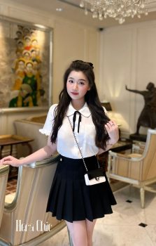 [🆕🇻🇳] Hera Chic – Thời trang nữ thiết kế và may thủ công bằng cả trái tim ♥️ 👕 Top1Fashion 👗   𝗪𝗵𝗶𝘁𝗲&𝗪𝗵𝗶𝘁𝗲 
Những thiết kế đẹp nhất là khi mặc có thể mang tới vẻ ngoài rạng rỡ,  tự tin.
Áo sơ mi tiểu thư mix cùng chân váy xếp ly mang tới vẻ ngoài tr , shares-10✔️ , likes-129❤️️ , date-2024-03-20 16:05:48🇻🇳🇻🇳🇻🇳📰🆕