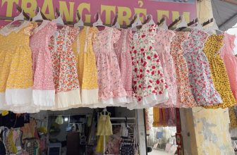 [🆕🇻🇳] Shop Quần Áo Trẻ Em  Lê Hoa Kids Mua sắm bán lẻ 🧑‍🧒❤️️👶⭐️ Bầm bé siêu rẻ lun ạ
Phom 15kg đến 40kg
Chất lụa hàn bao mát lun nhé cả nhà
Vài chục ngàn một bộ thôi
Bé mặc đi học đi chơi bao xinh lun ạ
033530469 , shares-1✔️ , likes-3❤️️ , date-2024-03-26 23:55:46🇻🇳🇻🇳🇻🇳📰🆕