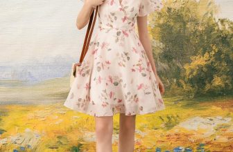 [🆕🇻🇳] Lep’ Daily – Live Gorgeous! 👕 Top1Fashion 👗  Thiết kế váy wrap buộc nơ điệu đà sẽ là lựa chọn hoàn hảo cho một ngày dạo phố. Sử dụng chất liệu vải tơ mềm mại, em váy này còn được may hai lớp xoè nhẹ m , shares-1✔️ , likes-19❤️️ , date-2024-04-04 01:00:15🇻🇳🇻🇳🇻🇳📰🆕