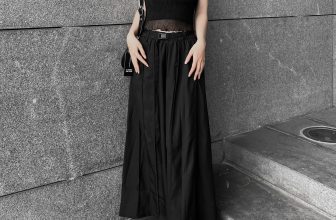 [🆕🇻🇳] 08 District – Quần áo – Thương hiệu 👕 Top1Fashion 👗  HÀNG HÈ MỚI VỀFull set mới về sẵn tại store, lên outfit siêu xinh nha CE, áo lưới kèm cả bra chất lưới co giãn ko hề cộm ngứa, rất mềm mịn nhaa!
Và vẫ , shares-1✔️ , likes-23❤️️ , date-2024-03-30 16:00:27🇻🇳🇻🇳🇻🇳📰🆕