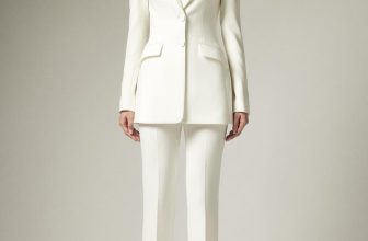 [🆕🇻🇳] Lumière des Liin 👕 Top1Fashion 👗  Outfit cực khí chất dành cho các chị đẹp ạ, ib đặt riêng cho em nhé
————–
Thiết kế, cover hàng hiệu, may đo theo mẫu
Nguồn ảnh: Chancos
, shares-0✔️ , likes-1❤️️ , date-2024-03-30 15:03:15🇻🇳🇻🇳🇻🇳📰🆕