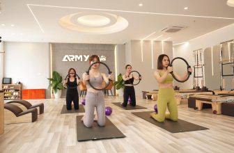 [🆕🇻🇳] Army Fitness & Yoga – Trung tâm thể dục thể thao cao cấp 🏋️ Top1Gym 💪 𝐓𝐫𝐚̉𝐢 𝐧𝐠𝐡𝐢𝐞̣̂𝐦 𝐛𝐨̣̂ 𝐦𝐨̂𝐧 𝐭𝐡𝐨̛̀𝐢 𝐭𝐡𝐮̛𝐨̛̣𝐧𝐠 𝐏𝐢𝐥𝐚𝐭𝐞𝐬 #𝐦𝐢𝐞̂̃𝐧_𝐩𝐡𝐢́ 𝐜𝐮̀𝐧𝐠 𝐇𝐋𝐕
Lịch tập linh hoạt, đăng ký lên lịch ngay:Điều gì khiến lớp Pilates ở Army trở  , shares-1✔️ , likes-18❤️️ , date-2024-04-04 14:15:09🇻🇳🇻🇳🇻🇳📰🆕