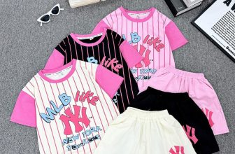 [🆕🇻🇳] Lê Hoa Kids – Shop Quần Áo Trẻ Em 🧑‍🧒❤️️👶⭐️ Bộ NY cực chất đủ 3 màu cho bé lựa chọn
Chất cotton loại 1 mềm mịn mát lạnh co giãn 4c
Size 20kg đến 30kg
Nhận hàng kiểm tra hàng ưng mới thanh toán ạ  , shares-0✔️ , likes-8❤️️ , date-2024-04-10 16:04:33🇻🇳🇻🇳🇻🇳📰🆕