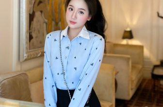 [🆕🇻🇳] Hera Chic – Thời trang nữ thiết kế và may thủ công bằng cả trái tim ♥️ 👕 Top1Fashion 👗   COOL BLUE SHIRT
Mùa hè đang vẫy gọi thiếu sao được những chiếc áo tone màu thoải mái, form dáng dễ chịu trong tủ đồ phải không nàng nhỉ?
Điểm nhấn tr , shares-41✔️ , likes-601❤️️ , date-2024-04-01 15:20:28🇻🇳🇻🇳🇻🇳📰🆕