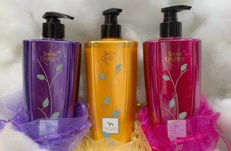 [🆕🇻🇳] Pettysoc Đồ Cho Thú Cưng 🐶🦜 Top1Pets 🐱🐠 Sữa tắm hương hoa Showqueen 500ml.
Mỗi một màu một công dụng riêng:
Dành cho pet lông nâu đỏ, sẫm màu
Dành cho pet lông trắng
Dưỡng mềm mượt lông
Bông l , shares-0✔️ , likes-0❤️️ , date-2024-04-11 02:21:07🐶🐱🇻🇳🇻🇳🇻🇳📰🆕