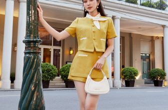 [🆕🇻🇳] GLAM Studio 👕 Top1Fashion 👗  𝑨𝑰𝑴𝑬𝑬 𝑪𝑶𝑳𝑶𝑹
Xuống phố nhẹ nhàng với Aimee Set, nàng thơ của Glam lan toả cảm hứng mặc đẹp nhờ tạo hình đậm chất tiểu thư.
Khơi dậy những rung cảm khẽ khàng , shares-1✔️ , likes-14❤️️ , date-2024-04-17 20:27:25🇻🇳🇻🇳🇻🇳📰🆕