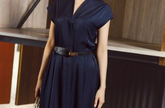 [🆕🇻🇳] IVY moda – Chuỗi thương hiệu thời trang công sở 👕 Top1Fashion 👗  ĐẦM CỔ V KÈM BELT ẤN TƯỢNG
Minh chứng cho vẻ đẹp thanh lịch và tinh tế, thiết kế đầm từ IVY moda hướng tới sự sang trọng thầm lặ , shares-3✔️ , likes-883❤️️ , date-2024-05-13 16:26:25🇻🇳🇻🇳🇻🇳📰🆕