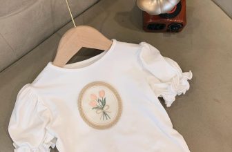 [🆕🇻🇳] ByAnAn – Thiết kế & Thời trang – Quần áo – Thương hiệu 🧑‍🧒❤️️👶⭐️ Gu ải gu ai  Mẹ nào mê style Hàn thì nhất định phải sở hữu set này ạ. Cực xinh mà còn tách set mặc được nhiều kiểu khác nhau. Đặt ngay vài chiếc cho các ng , shares-3✔️ , likes-2❤️️ , date-2024-04-25 02:47:59🇻🇳🇻🇳🇻🇳📰🆕