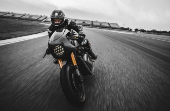 [🆕🇻🇳] Royal Enfield Vietnam  – Nhà phân phối chính thức của Royal Enfield tại Việt Nam 🚗 Top1Go 🏍️  Royal Enfield X RajputanaMột mẫu độ của chiếc Continental GT 650  cực chất từ hãng độ Rajputana đã khiến bao con tim trên thế giới phải rung động!Hãy n , shares-0✔️ , likes-18❤️️ , date-2024-04-18 15:00:17🇻🇳🇻🇳🇻🇳📰🆕