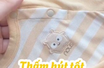 [🆕🇻🇳] Nous HCM 🧑‍🧒❤️️👶⭐️ 𝑪𝒖𝒐̂́𝒊 𝒕𝒖𝒂̂̀𝒏 𝒓𝒐̂̀𝒊, 𝑵𝒐𝒖𝒔 𝑯𝑪𝑴 𝒈𝒐̛̣𝒊 𝒚́ 𝒃𝒂 𝒎𝒆̣ 𝒃𝒐̣̂ 𝒄𝒐̣̂𝒄 𝒕𝒂𝒚 𝒌𝒆̉ 𝒎𝒐̛́𝒊 đ𝒐́𝒏 𝒃𝒆́ 𝒄𝒉𝒂̀𝒐 𝒉𝒆̀
Màu vàng nhẹ nhàng, nịnh da cả bé trai và bé gái đều mặc được nha , shares-0✔️ , likes-70❤️️ , date-2024-06-23 12:00:36🇻🇳🇻🇳🇻🇳📰🆕