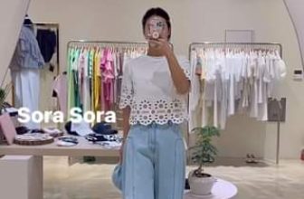 [🆕🇻🇳] Thời trang Hàn Quốc cao cấp SORA 👕 Top1Fashion 👗  Một mẫu áo cotton pha ren đến từ Hàn Quốc cực hiếm và không đụng hàng chỉ có tại Sora. Mời các chị yêu ngắm và inbox ạ!
, shares-0✔️ , likes-2❤️️ , date-2024-07-08 22:57:49🇻🇳🇻🇳🇻🇳📰🆕