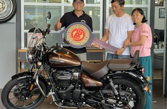 [🆕🇻🇳] Royal Enfield Vietnam  – Nhà phân phối chính thức của Royal Enfield tại Việt Nam 🚗 Top1Go 🏍️  Royal Enfield chân thành cảm ơn anh Sinh và chị Yên đã ủng hộ mẫu xe Meteor 350 là nguời bạn đồng hành hàng ngày của gia đình mình cho dù đi làm hay đi chơ , shares-0✔️ , likes-47❤️️ , date-2024-04-23 15:00:01🇻🇳🇻🇳🇻🇳📰🆕