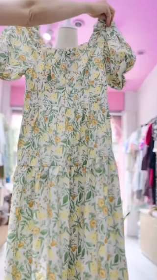 [🆕🇻🇳] Alicia Clothes – Thời trang xuất khẩu 👕 Top1Fashion 👗   NEW ARRIVAL! Chiếc váy mùa hè cho nàng những pô ảnh biển hè rực rỡ. Với cổ vuông, tay bồng bo chun, hoa vàng cam xen lẫn lá xanh trên nền trắng tạo nên mộ , shares-0✔️ , likes-0❤️️ , date-2024-05-06 15:40:59🇻🇳🇻🇳🇻🇳📰🆕