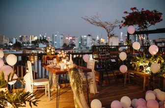 [☕️🇻🇳] OZ Coffee House 🥤 Top1Coffee ☕️ CÓ MỘT SÂN THƯỢNG NHƯ THẾ GIỮA LÒNG SÀI GÒNNhư một khu vườn cổ thích ẩn mình dưới chân trời Sài Gòn.
Một nơi đầy lý tưởng dà , shares-2✔️ , likes-8❤️️ , date-2024-05-13 01:00:14🇻🇳🇻🇳🇻🇳📰🆕