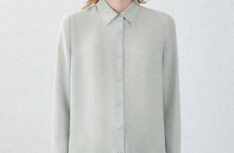 [🆕🇻🇳] LUCE SHOP VNXK 👕 Top1Fashion 👗  NEW ARRIVAL 2023Sơ mi kiểu dáng basic chất liệu chống nhăn, dáng trẻ trung cùng các màu pastel đẹp xuất sắc. Giá tag đắt đò lắm các chị ơi.
MS 724S , shares-0✔️ , likes-7❤️️ , date-2024-04-21 19:54:51🇻🇳🇻🇳🇻🇳📰🆕