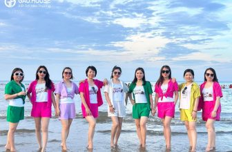 [🆕🇻🇳] Đồng Phục Gạo House – Là Xưởng sản xuất Áo Gia Đình, Áo Doanh Nghiệp, Công Ty, Áo Lớp, Áo Bảo Hộ… 👕 Top1Fashion 👗  Chỉ cần có bạn mỗi chuyến đi đều tuyệt vời!
Các chị đẹp đi chơi vẫn không quên gửi ảnh tặng Gạo
, shares-16✔️ , likes-930❤️️ , date-2024-04-29 12:29:07🇻🇳🇻🇳🇻🇳📰🆕