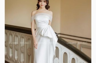 [🆕🇻🇳] Lasami Bridal – Váy cưới Hà Nội 🤵🏻 Top1Wedding 👰🏻  Bình Yên là một bờ vai  ￼
Mình đem ra đổi bằng hai nụ cười
___________________________Lasami Bridal#vaycuoidephanoi
#vaycuoihanoi
#vaydiban
#vaydut , shares-0✔️ , likes-0❤️️ , date-2024-04-22 02:05:43🇻🇳🇻🇳🇻🇳📰🆕