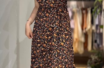 [🆕🇻🇳] JINJU – Design by Korea 👕 Top1Fashion 👗  Một style thanh lịch hết nấc!  Size : 55-66-77
———————————
JINJU DESIGN BY KOREA
Add : Số 2 – Ngõ 42 Hàng Vôi, HK, HN
Opendaily: 9am – 20pm
Faceb , shares-0✔️ , likes-3❤️️ , date-2024-04-26 17:18:54🇻🇳🇻🇳🇻🇳📰🆕